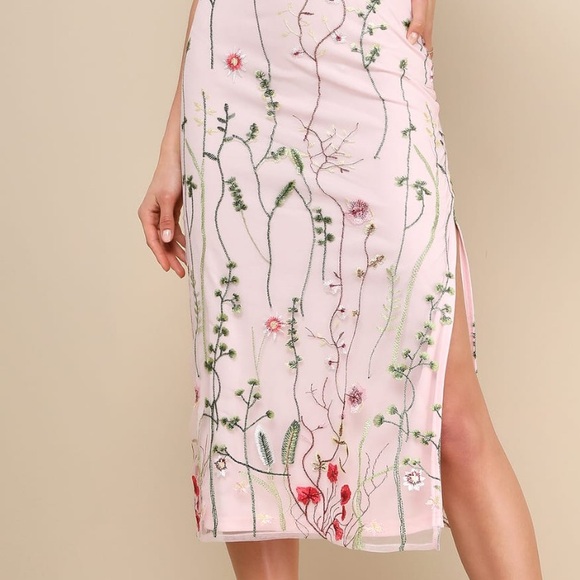 Bold Botanicals Pink Floral Embroidered Strapless Midi Dress - Picture 6 of 7